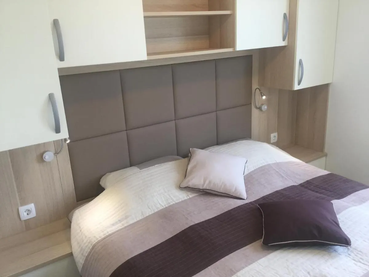 Floating House - Arena 2 Villa Pula Tatil Evi