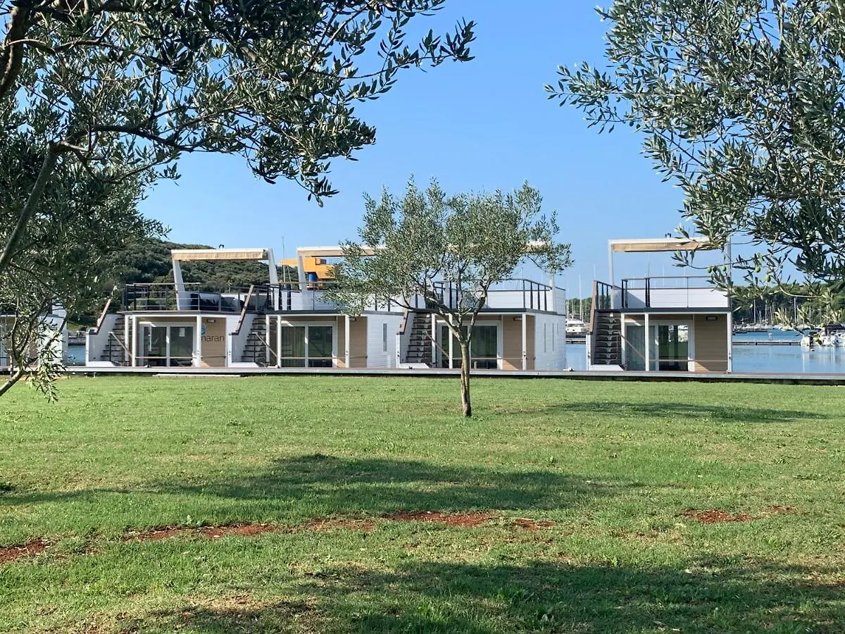 Tatil Evi Floating House - Arena 2 Villa Pula